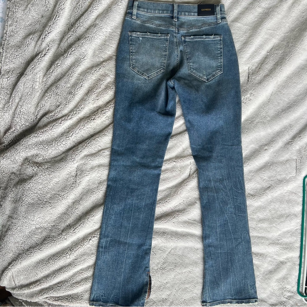 Express jeans, skyscraper mid rise - Picture 4 of 5